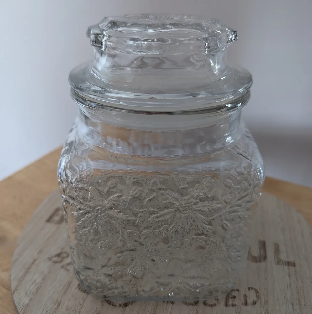 Fantasia Short Canister Jar By Princess House EUC Vintage